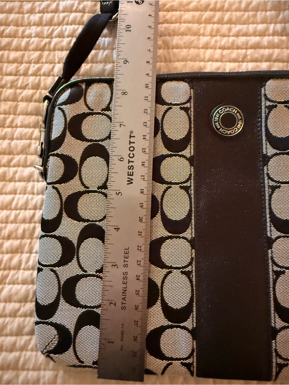 Coach Black and Cream Signature Tote/Ipad Sleeve with Logo Grommet - Picture 5 of 6